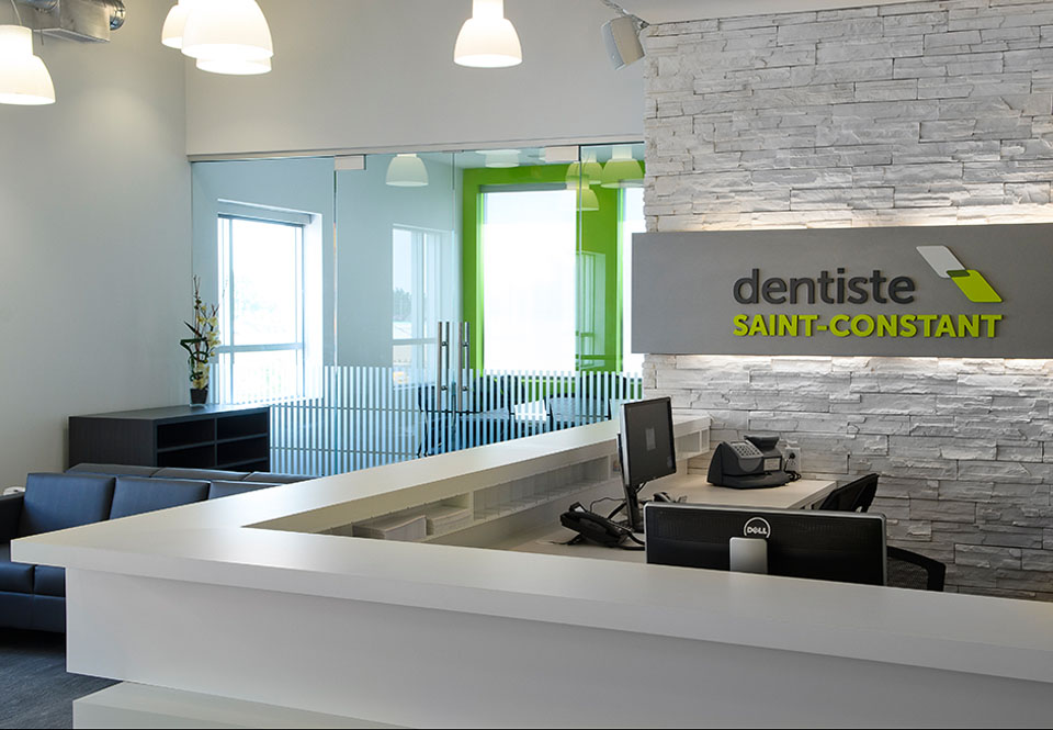 Entrée et salle d'attente